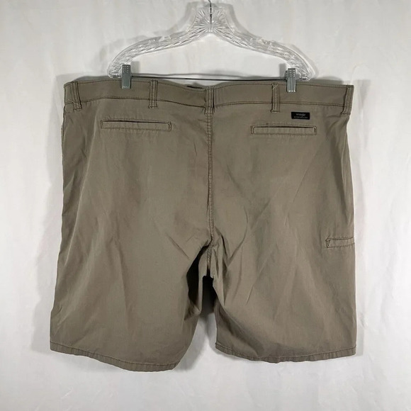 Wrangler Shorts Men's 48 Brown Pockets Cotton Blend 9.5" Inseam Button Zip - Picture 5 of 10